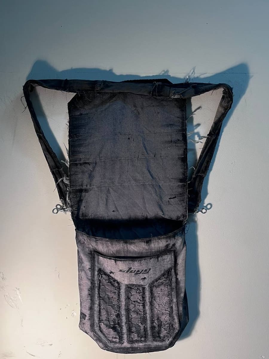ARMOR SHOULDER-BAG photo 3