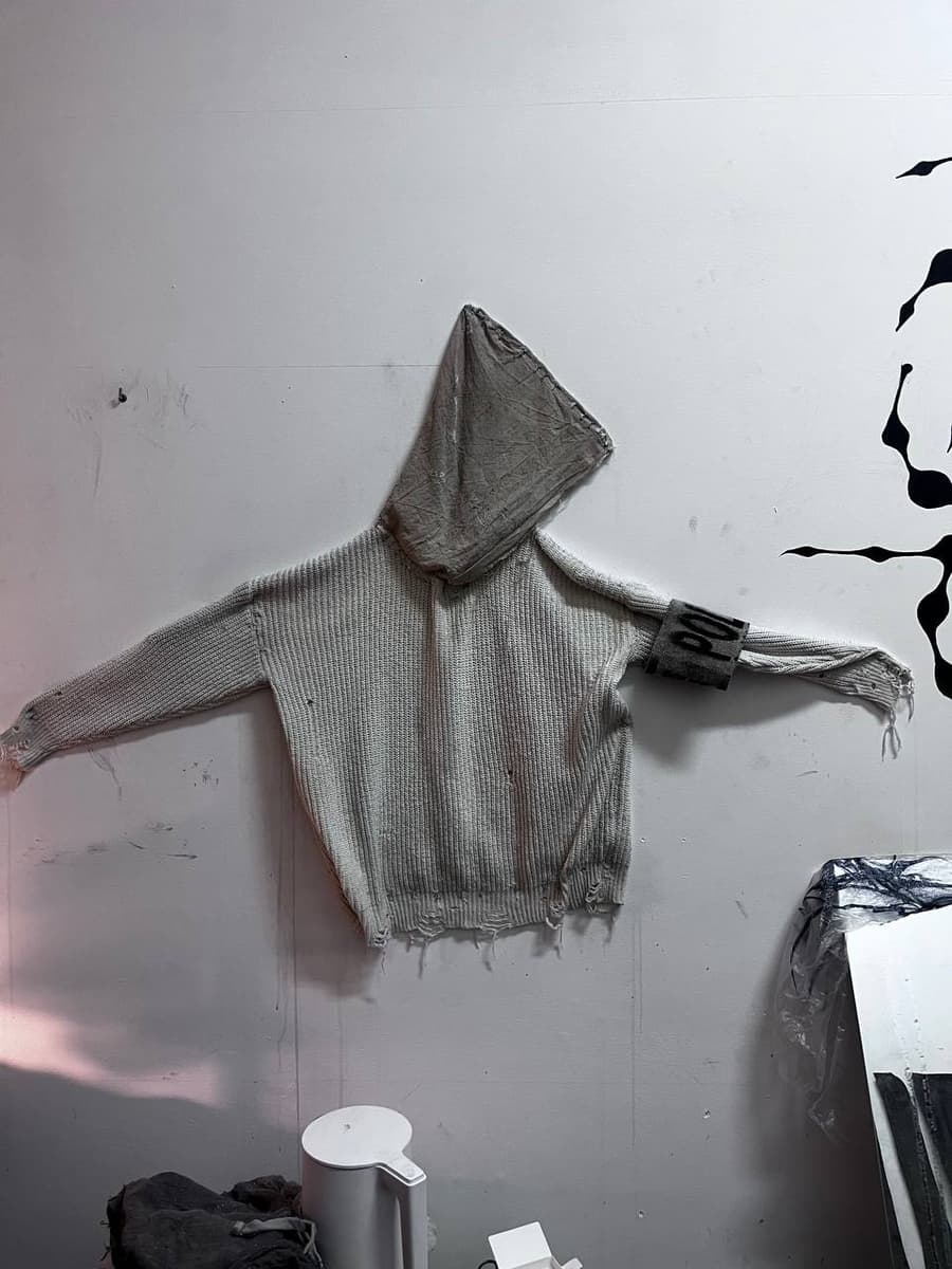 IRON TEA HOODIE photo 5