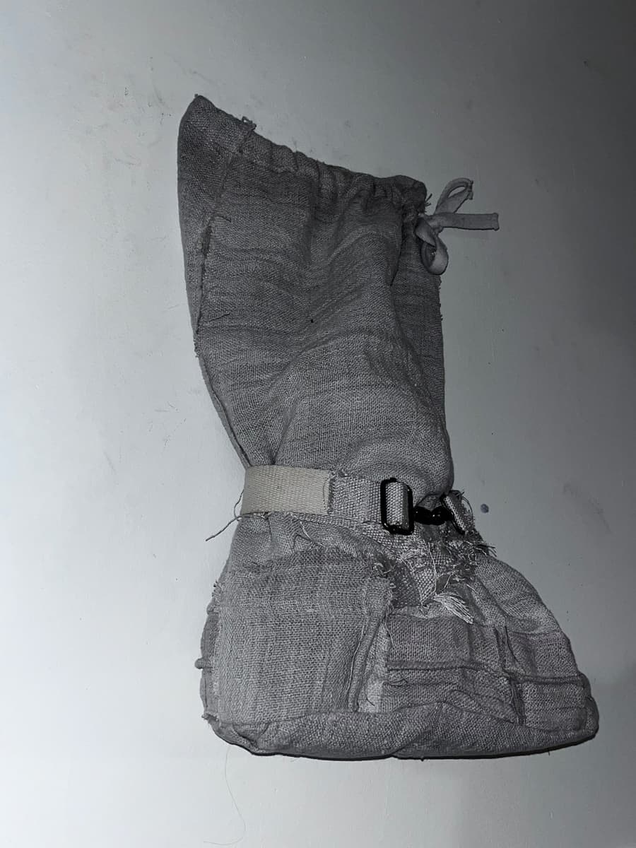 LOST LINEN SHOE COVERS photo 4